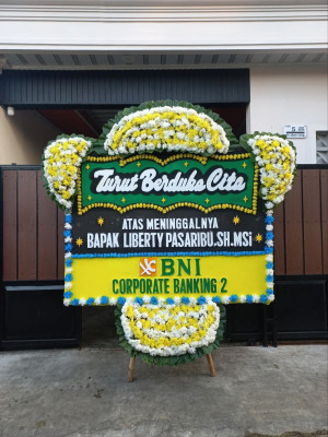 Papan Bunga Duka di Wasile Utara