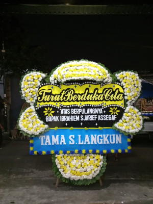 Papan Bunga Duka di Wasile Utara